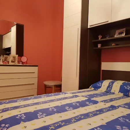 Kety - Three Bedroom With Terrace Prigradica