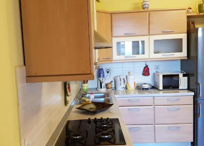 Kety - Three Bedroom With Terrace * プリグラディサ